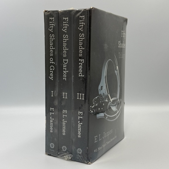 Fifty Shades Trilogy Books 1-3 50 Shades of Grey, Darker, & Freed ~ #212 - Picture 3 of 10